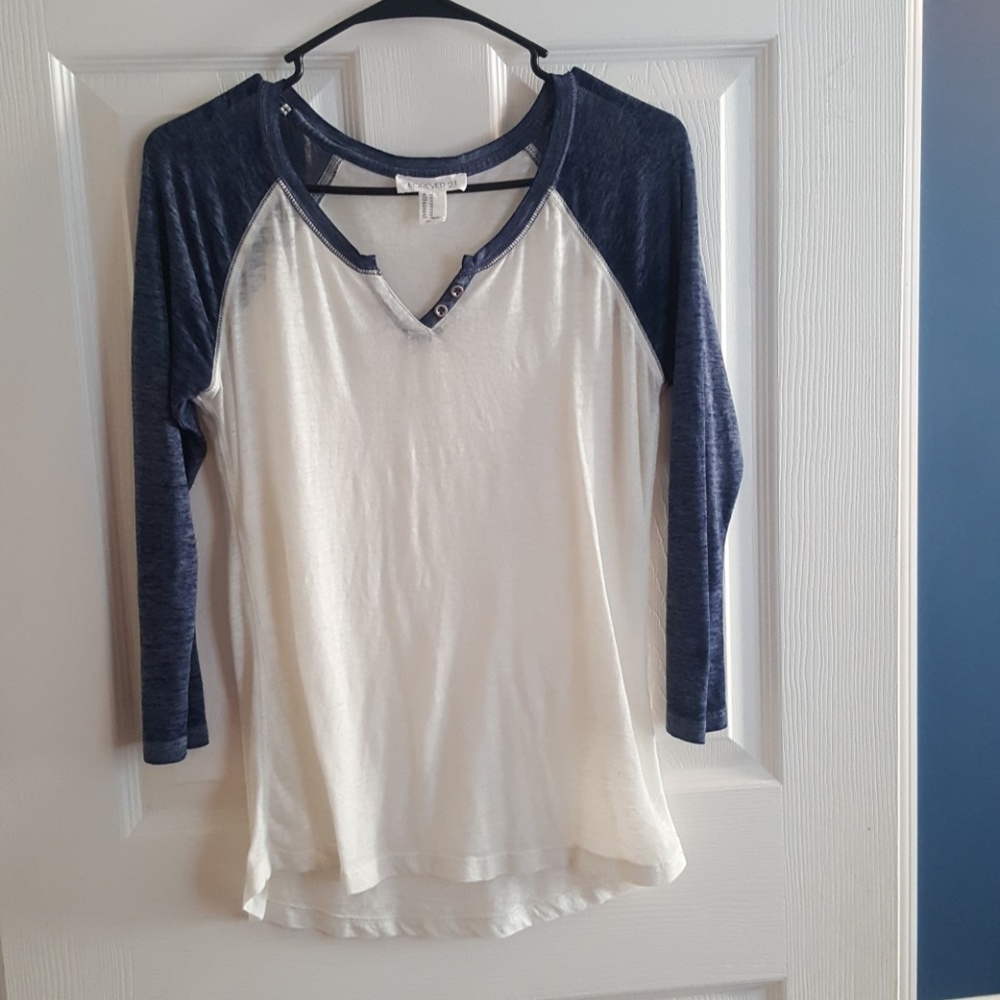 SOLD Womens Forever 21 baseball tee Medium